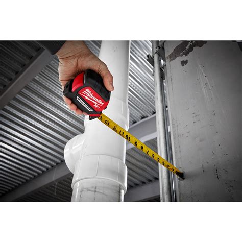 milwaukee 35 wide tape measure